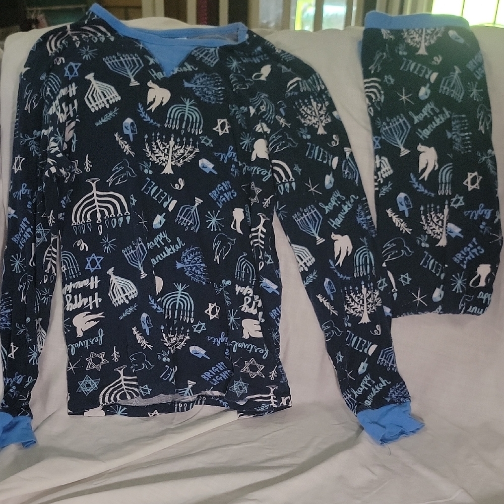Stylish Blue and White Men's Sleepwear Set